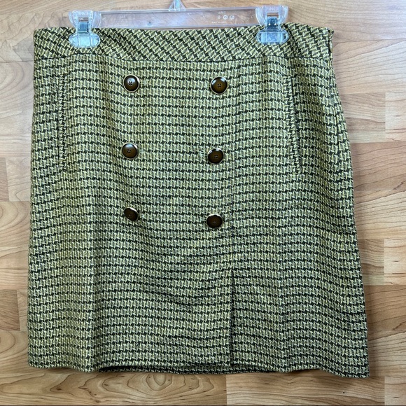 Ann Taylor Loft Size 8 Tweed Skirt with Pockets & Decorative Buttons Side - Picture 1 of 13
